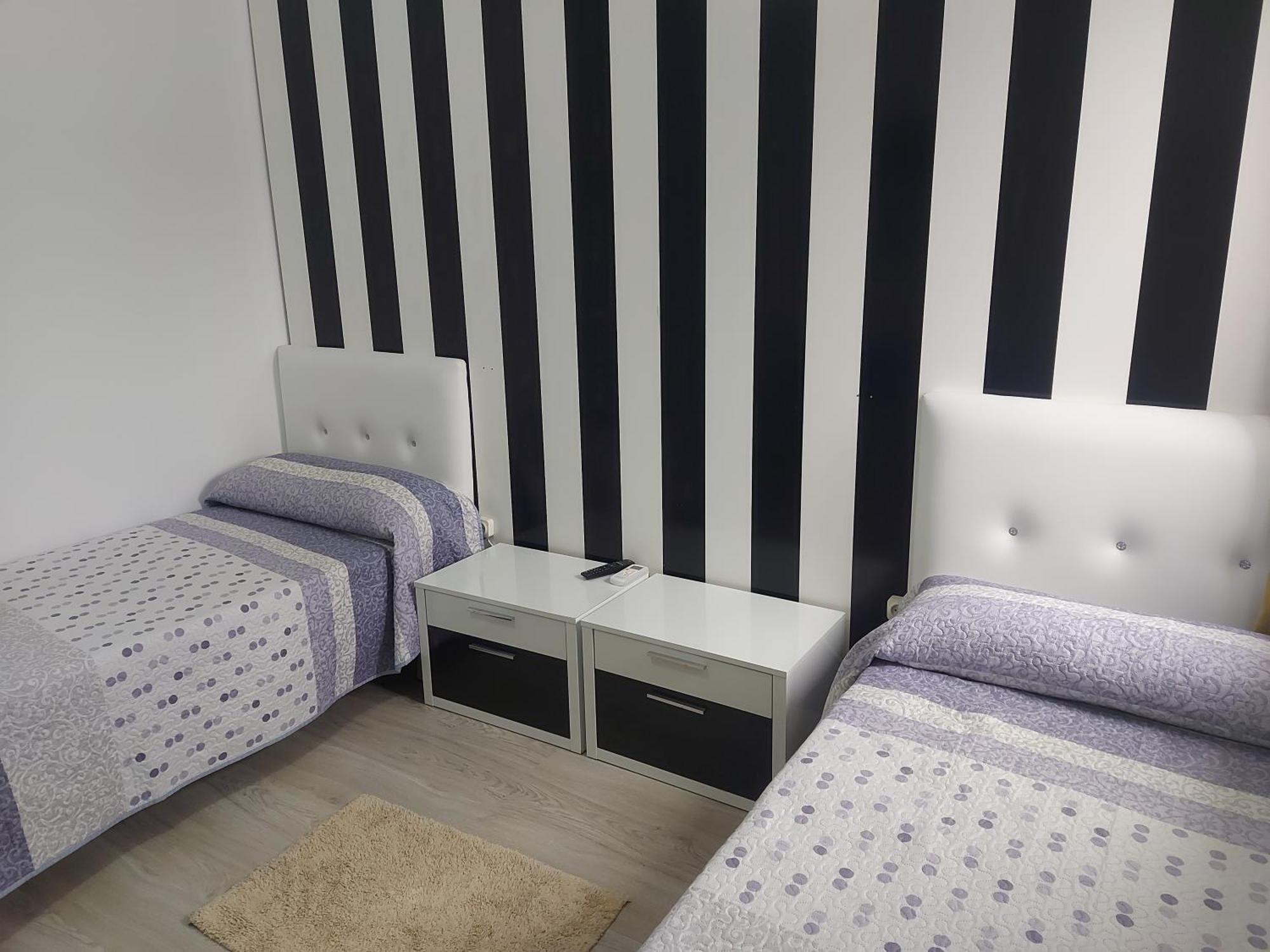Hostal Fuente Del Pino Jumilla Luaran gambar