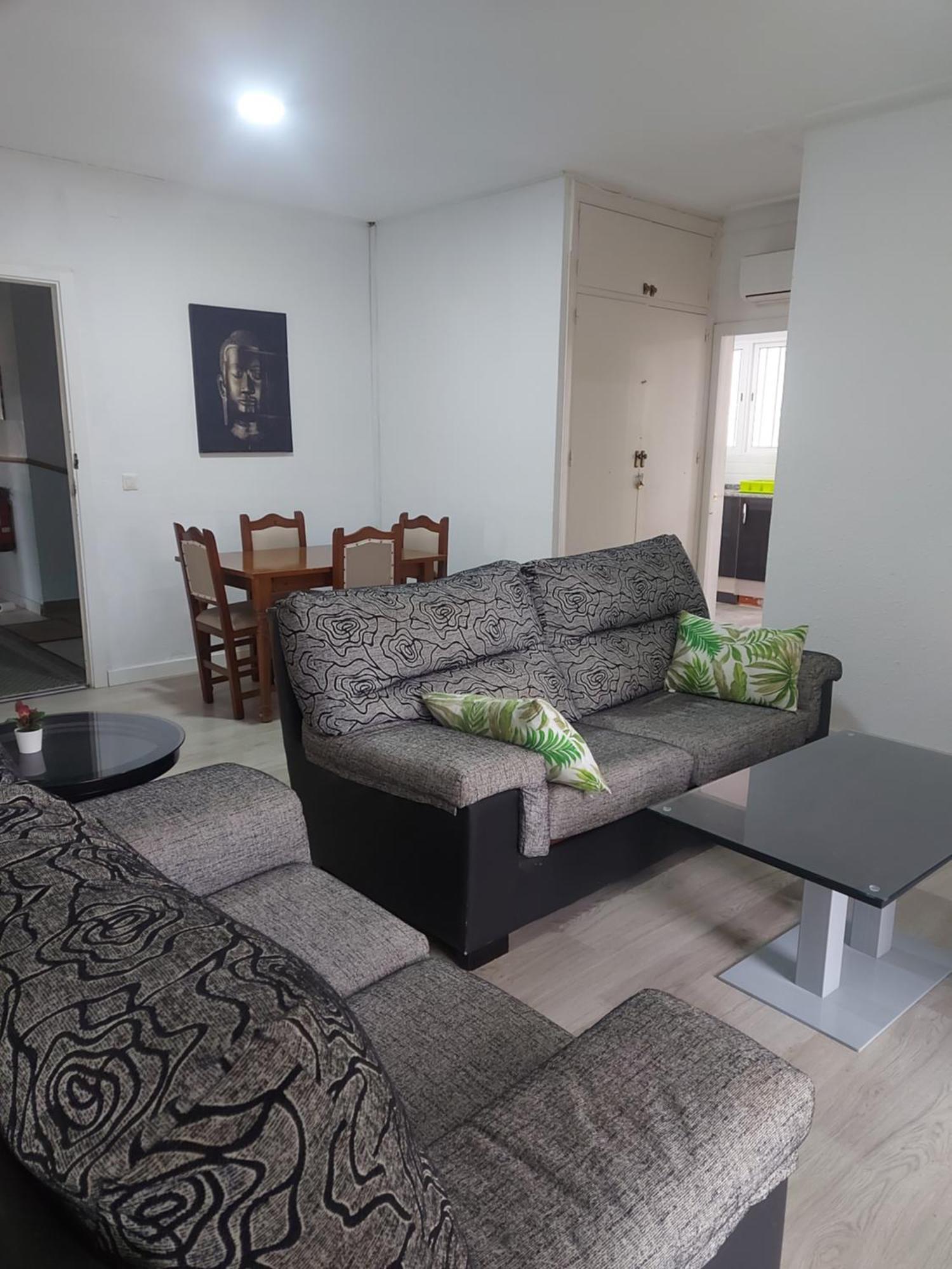 Hostal Fuente Del Pino Jumilla Luaran gambar