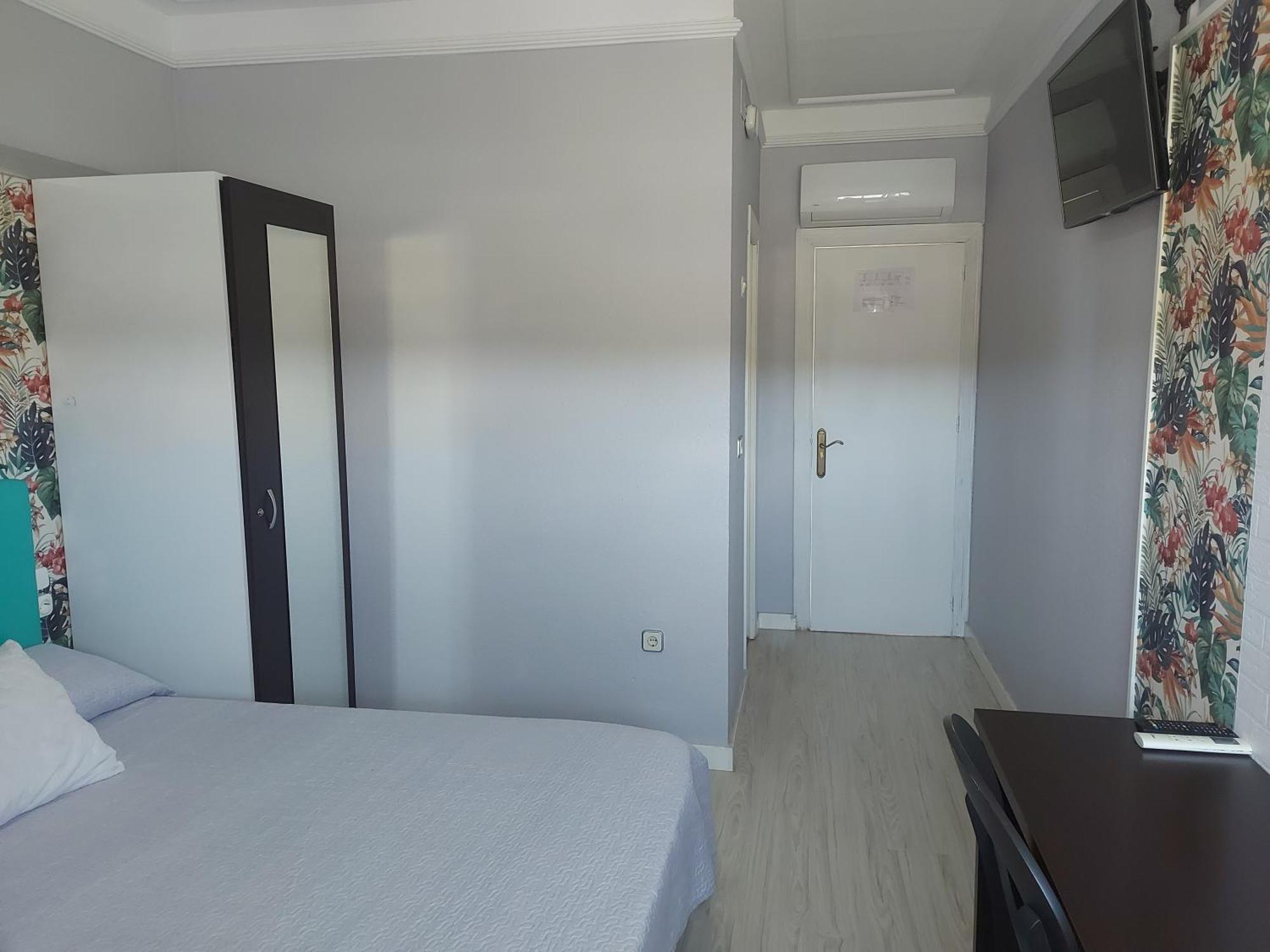 Hostal Fuente Del Pino Jumilla Luaran gambar