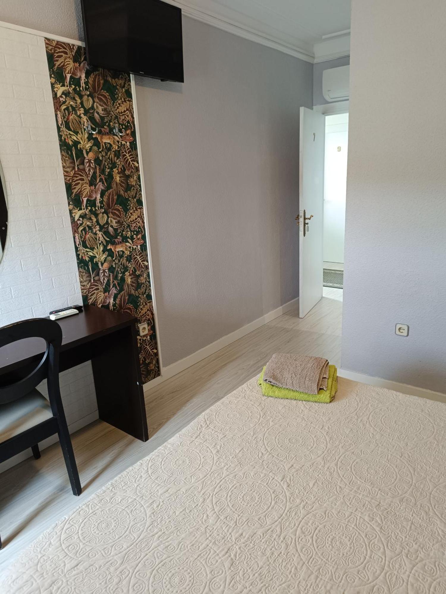Hostal Fuente Del Pino Jumilla Luaran gambar