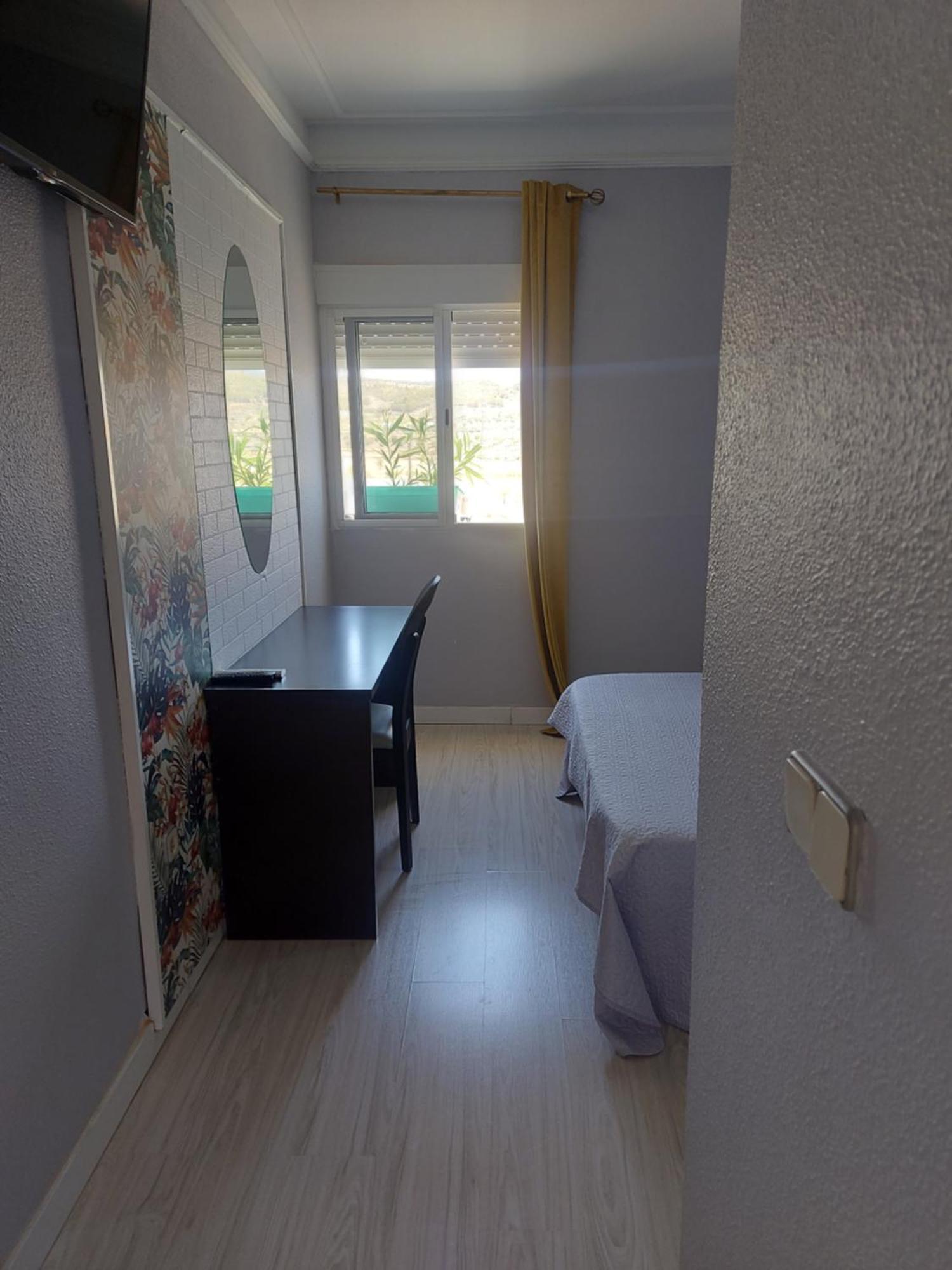 Hostal Fuente Del Pino Jumilla Luaran gambar