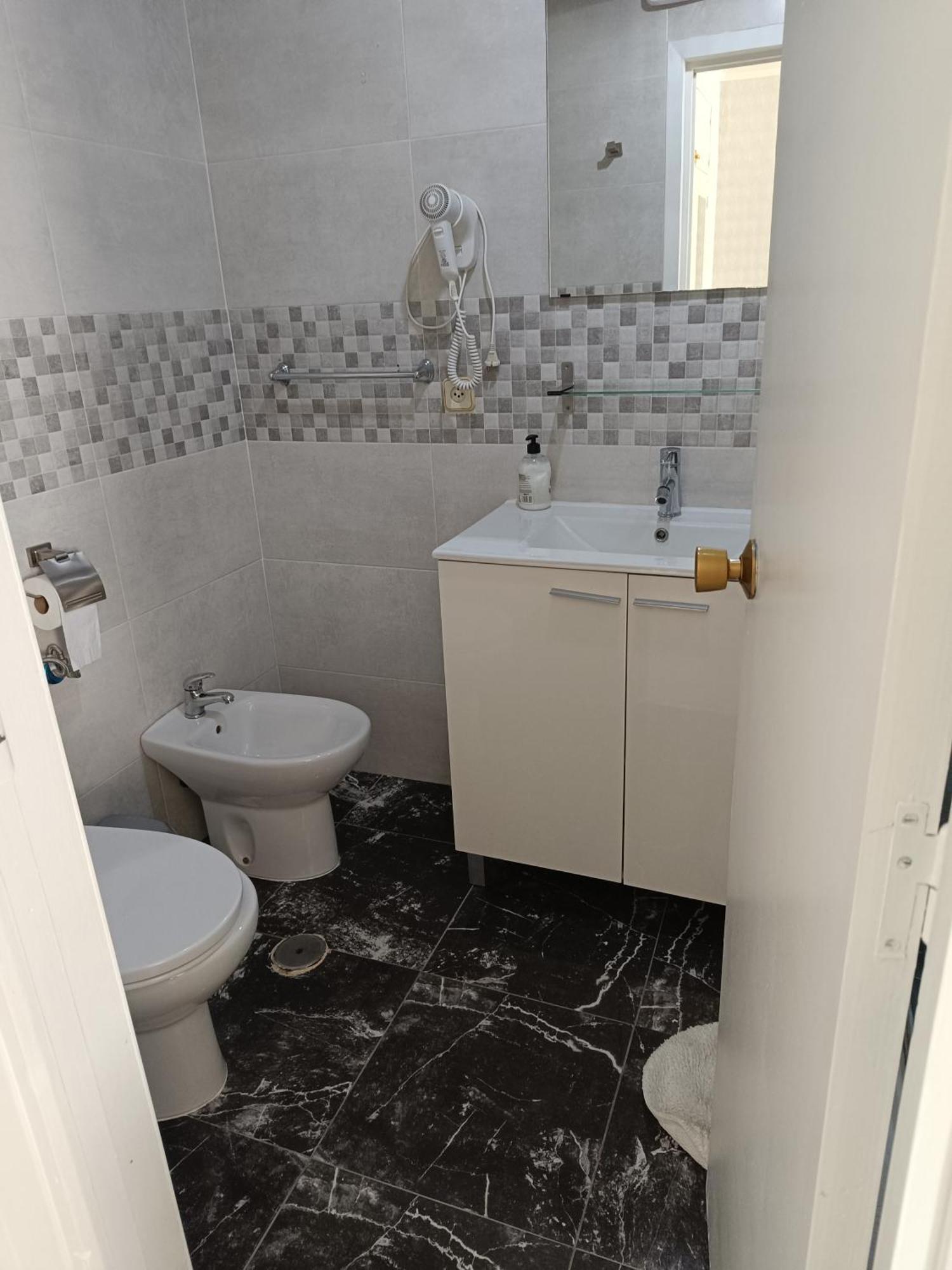 Hostal Fuente Del Pino Jumilla Luaran gambar