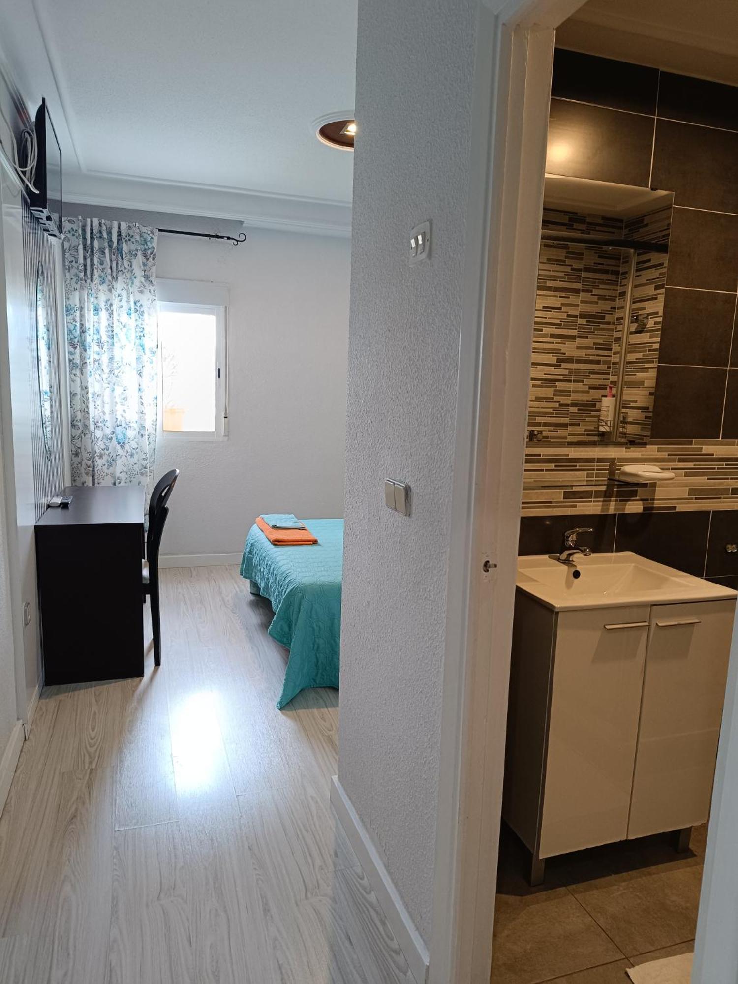 Hostal Fuente Del Pino Jumilla Luaran gambar